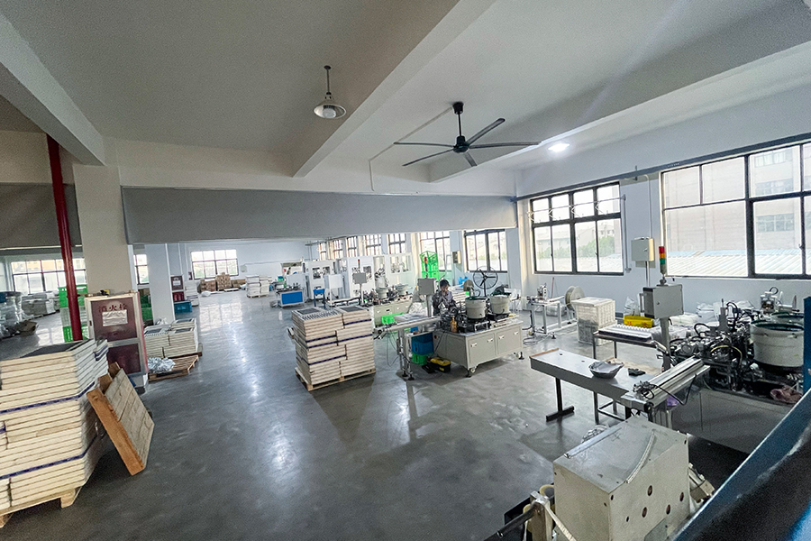 Ningbo LouGeSi Bathroom Industrial Co., Ltd.